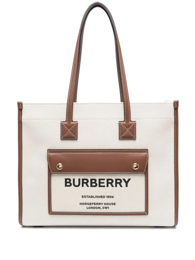 Burberry Kleine Freya Handtasche in Nude