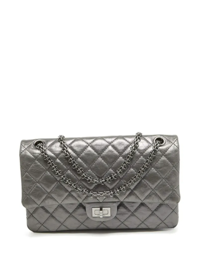 Chanel 2.55 Reissue Schultertasche in Grau