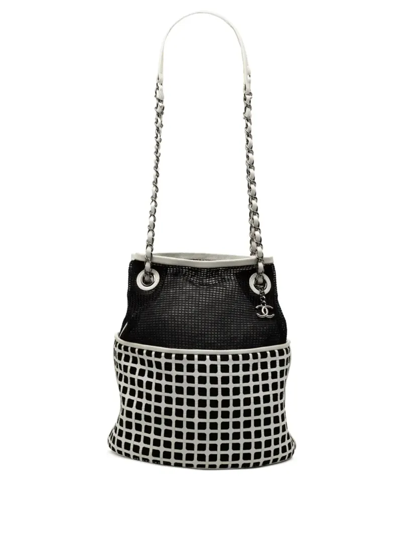 Chanel 2014-2015 CC Beuteltasche aus Mesh und Kalbsleder in Weiß Kalbsleder-Leder