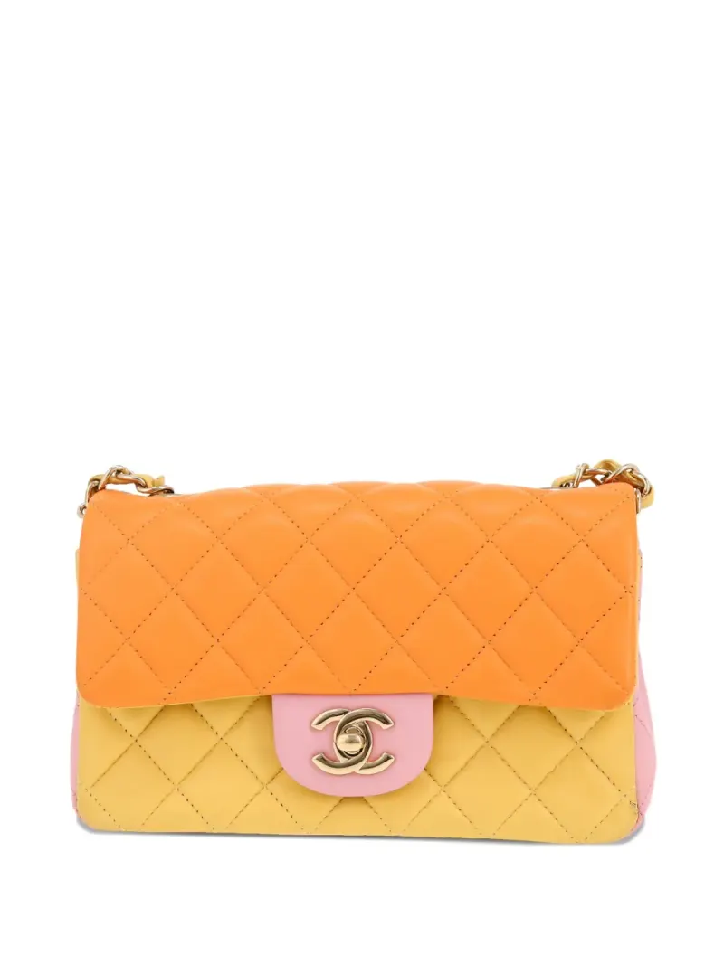 Chanel 2017 Mini Classic Flap Schultertasche Mini in Gelb