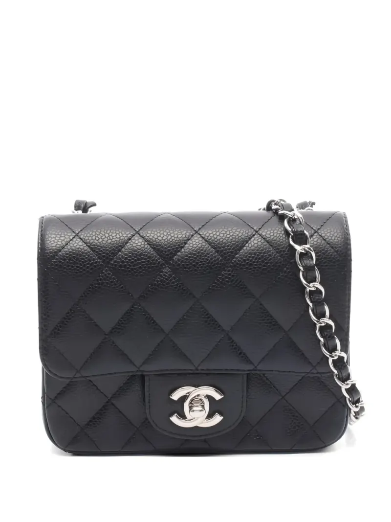 Chanel 2010-2011 mini Classic Flap Schultertasche in Schwarz