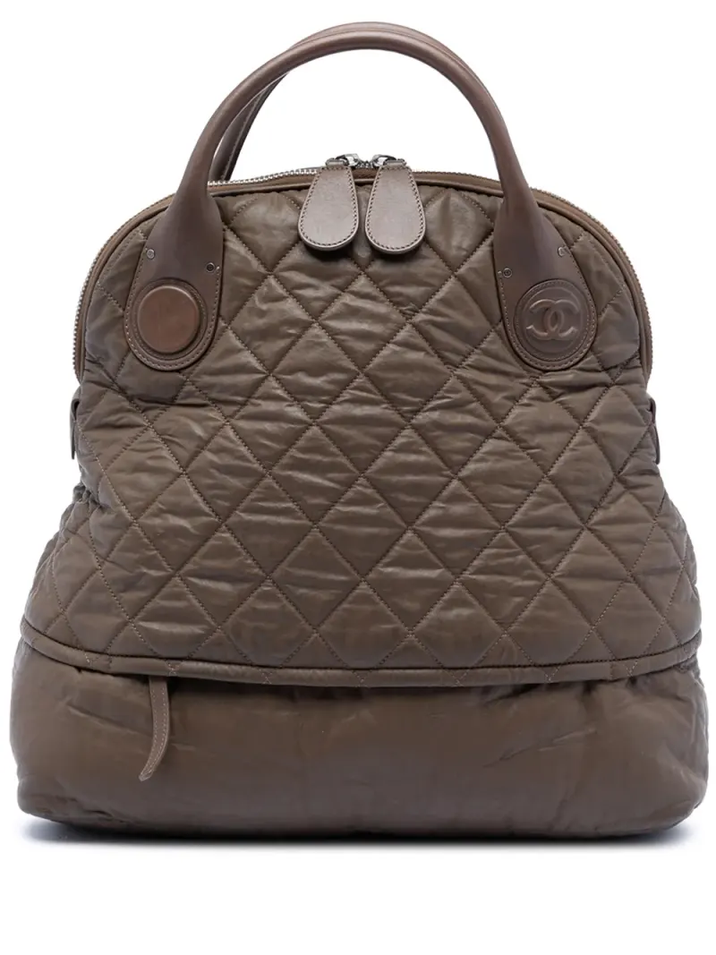 Chanel 2011 erweiterbare Reisetasche aus gestepptem beschichtetem Canvas in Braun