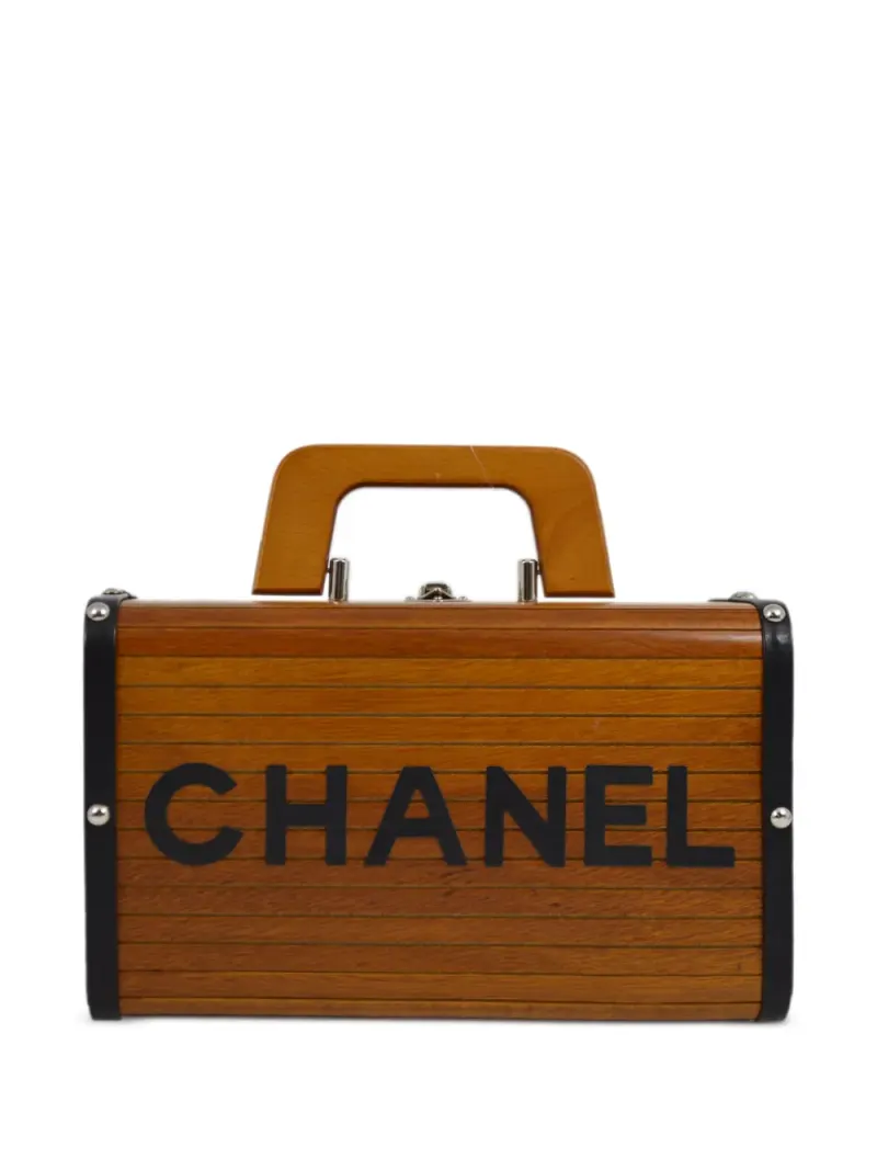 Chanel 1995 Holz-Kosmetiktasche mit Logo-Print in Braun