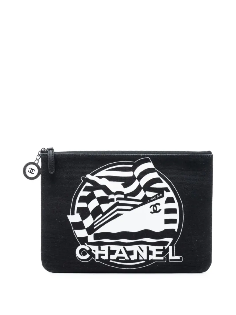 Chanel 2019 mittelgroße La Pausa Zip O Case Clutch aus Canvas in Schwarz