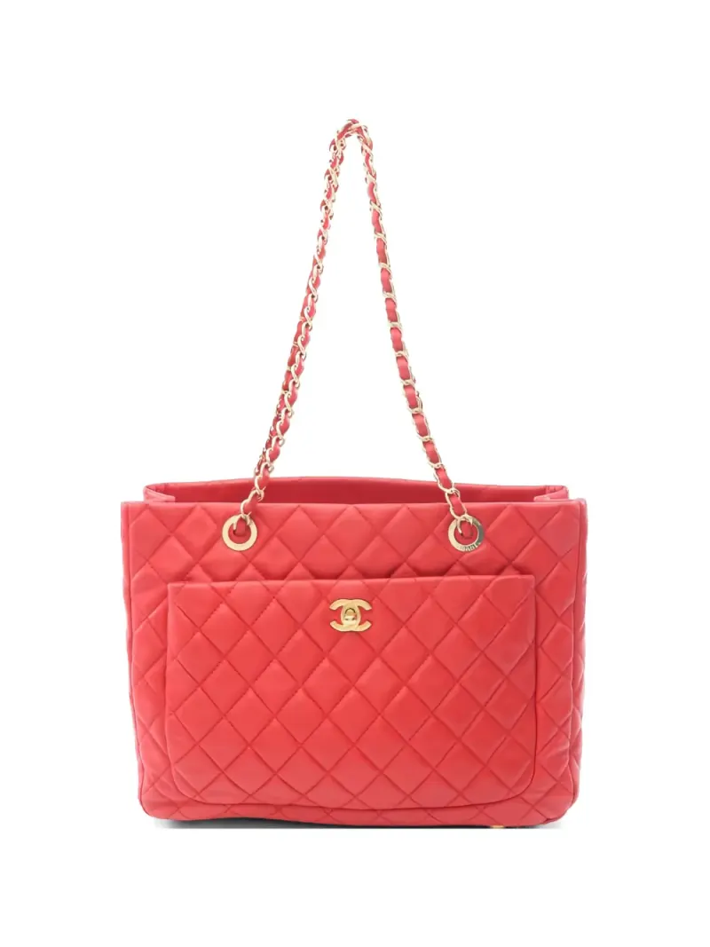 Chanel Matelasse in Rot Matelassé-Leder – Pre-owned Taschen