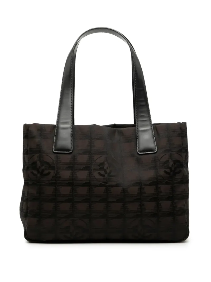 Chanel 2014 New Travel Line Tote Bag aus Nylon in Braun