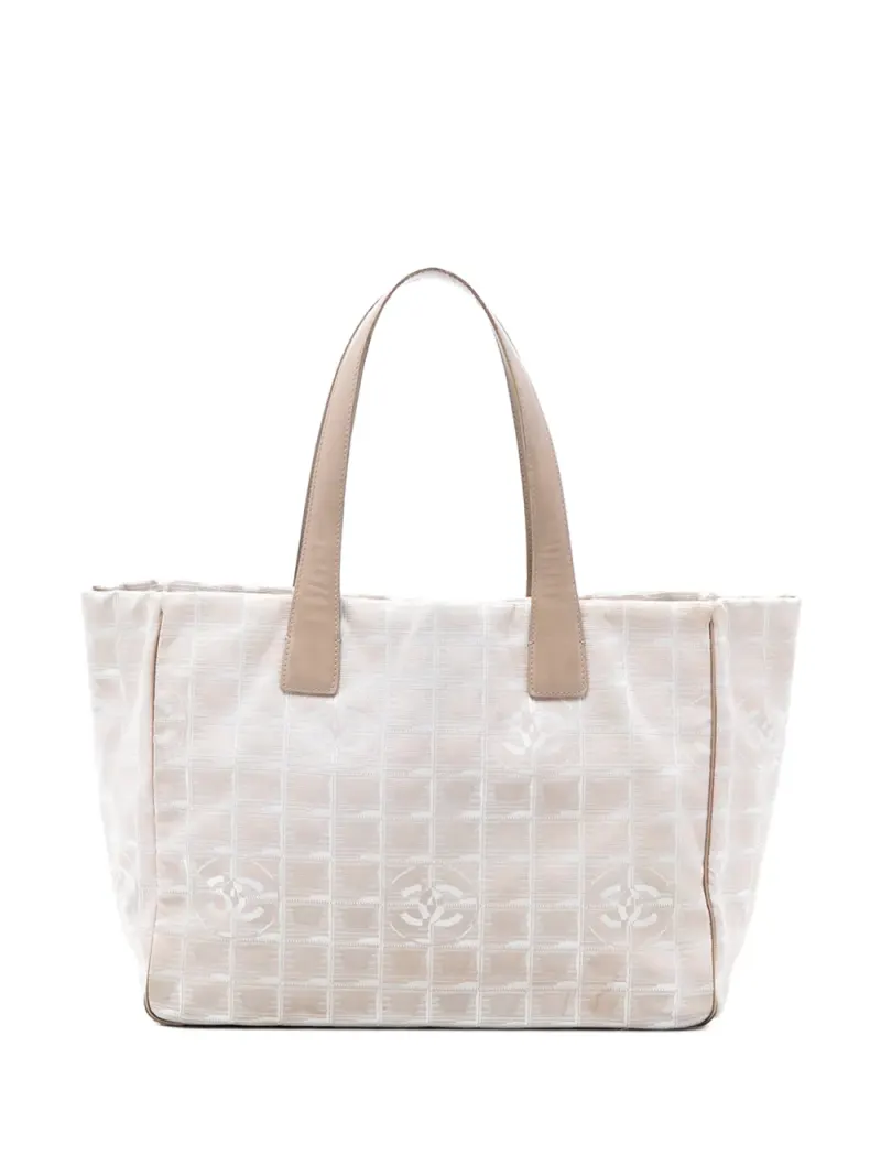 Chanel 2003-2004 New Travel Line Tote Bag aus Nylon in Nude