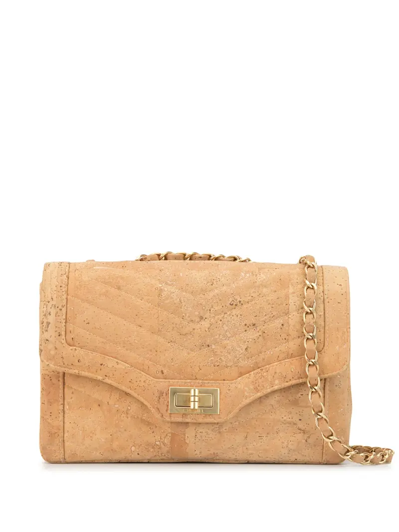 Chanel Schultertasche mit CC in Braun