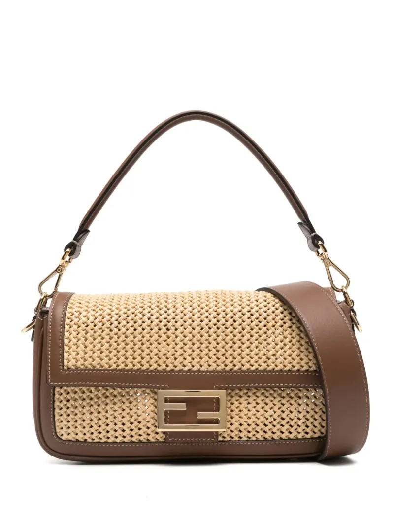 Fendi Baguette Schultertasche mit Makramee-Detail in Nude