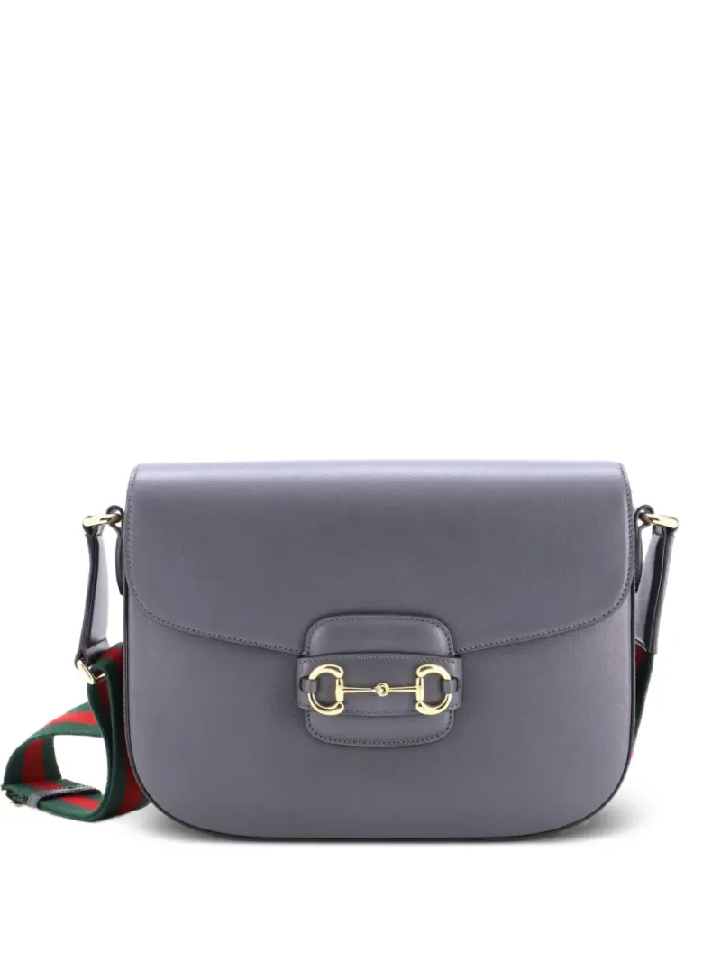 Gucci Große 1955 Schultertasche mit Horsebit-Schnalle in Grau