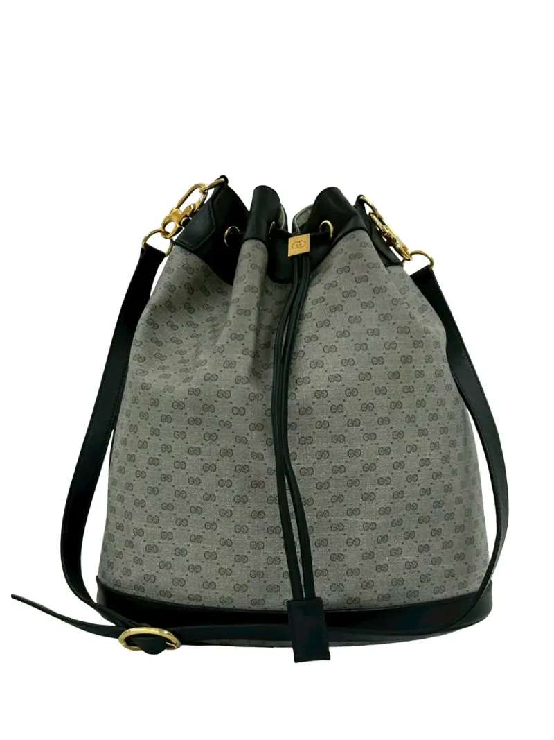 Gucci 2000-2015 Micro GG Supreme Beuteltasche mit Kordelzug in Schwarz Gg-Supreme-Leder