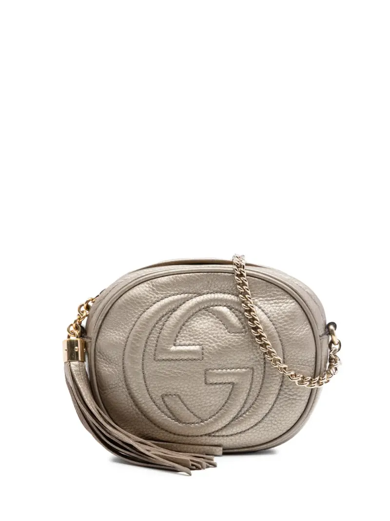 Gucci 2016-2026 mini Soho Chain Umhängetasche aus gekörntem Kalbsleder im Metallic-Look in Gold Kalbsleder-Leder