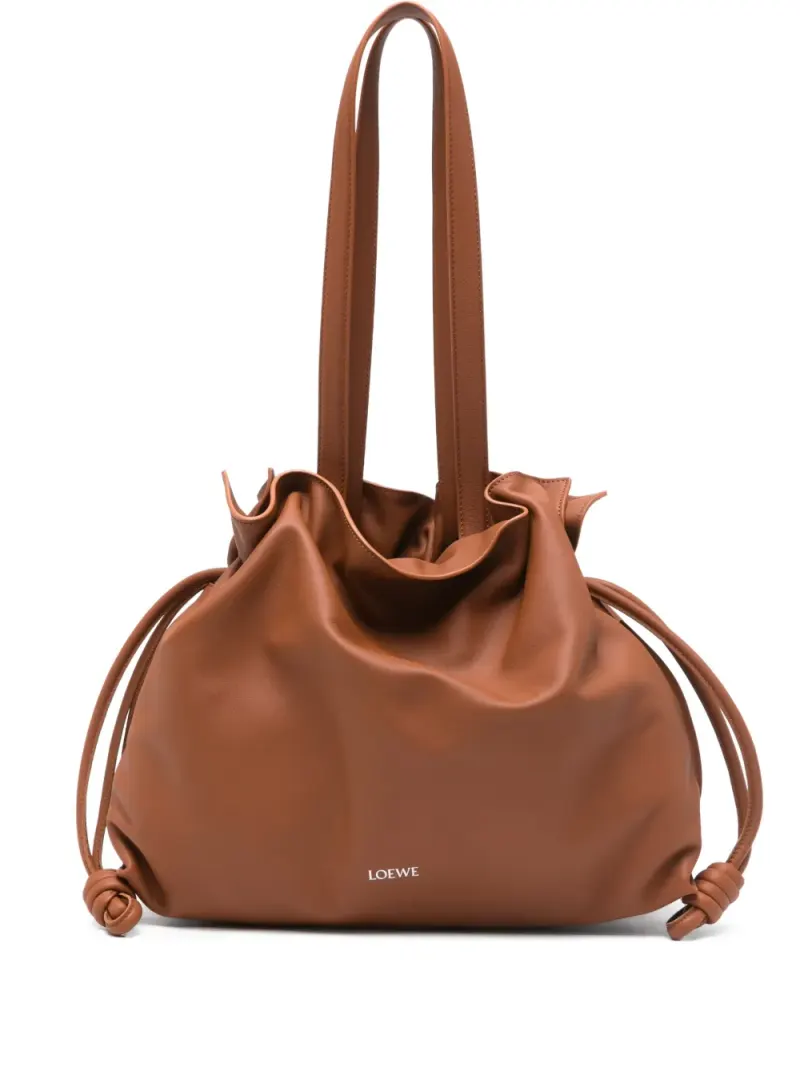 Loewe Flamenco Schultertasche mit Kordelzug in Braun