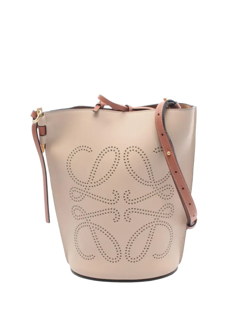 Loewe 2010-2026 perforierte Beuteltasche mit Anagramm in Nude