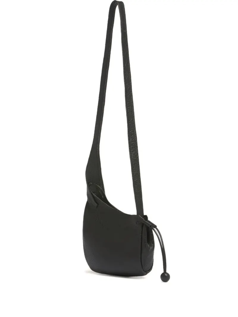 Marni Umhängetasche aus Leder in Schwarz