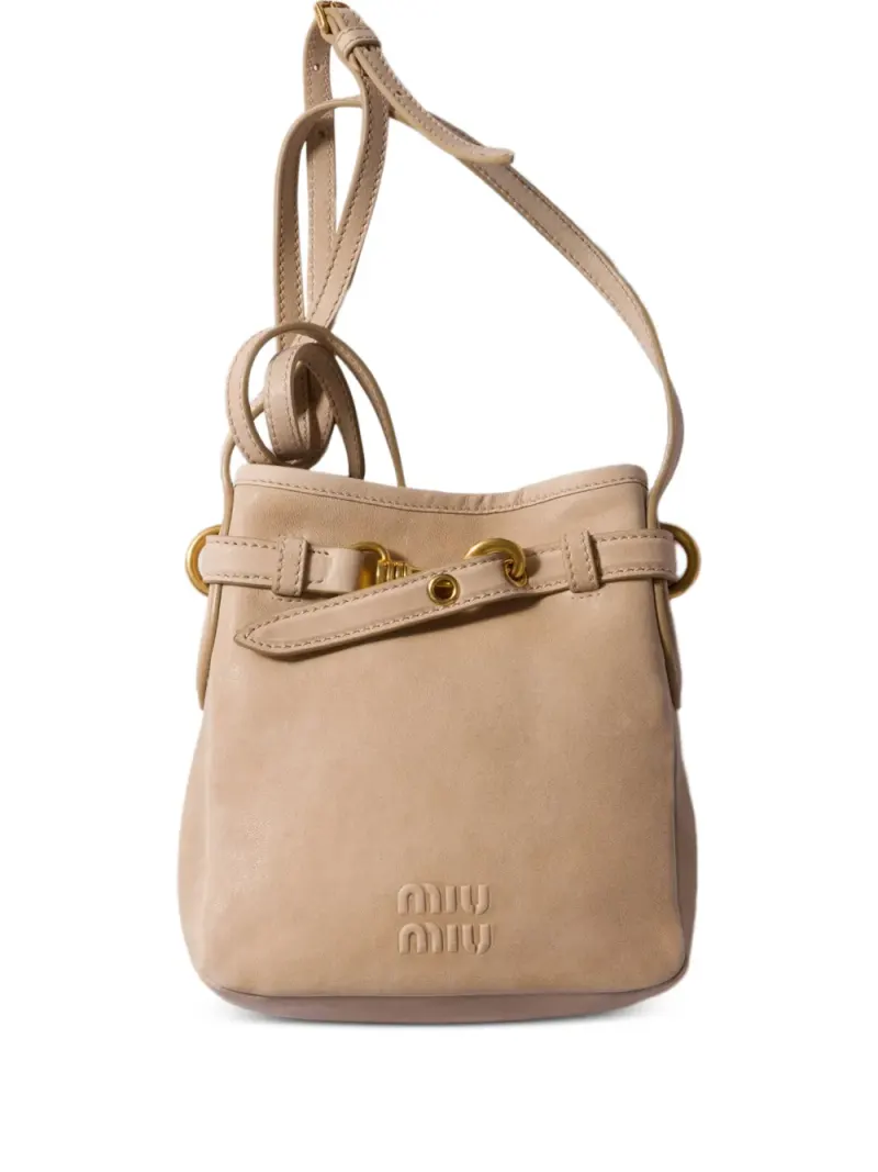 Miu Miu Umhängetasche aus Leder in Nude