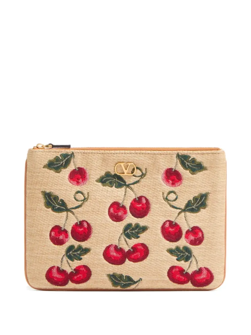 Valentino Clutch in Nude – Clutches